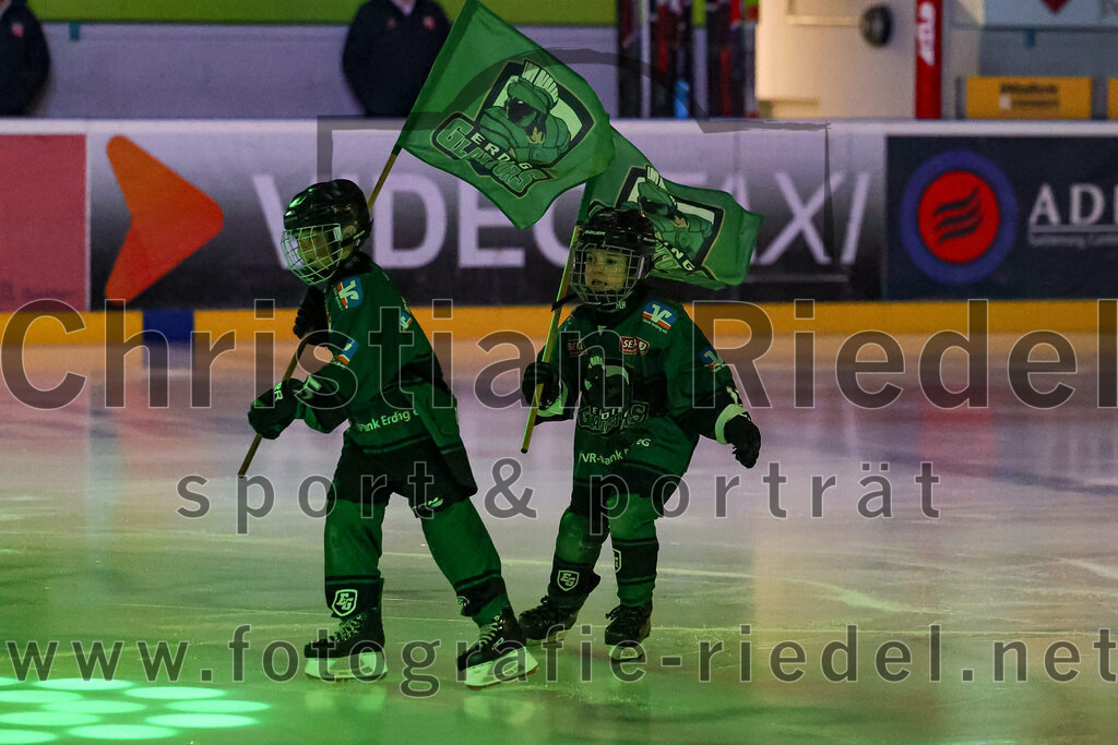 2026-01-18_005_TSV_Erding_gegen_Selber_Woelfe | Erding, Deutschland, 18.01.2026:Eishockey, Oberliga Süd 2025 / 2026, 38. Spieltag, TSV Erding gegen Selber Wölfe, Endergebnis: 2:3 n.V.Foto: Christian Riedel / fotografie-riedel.net