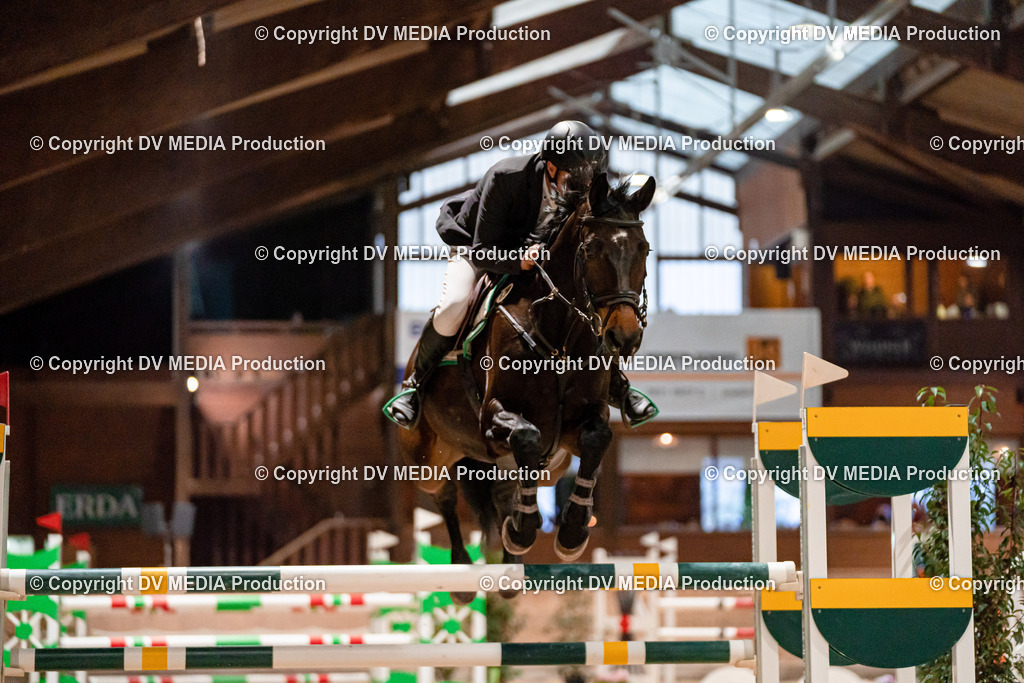 Springen Tag 1-821 | dv-media-shop - Realisiert mit Pictrs.com