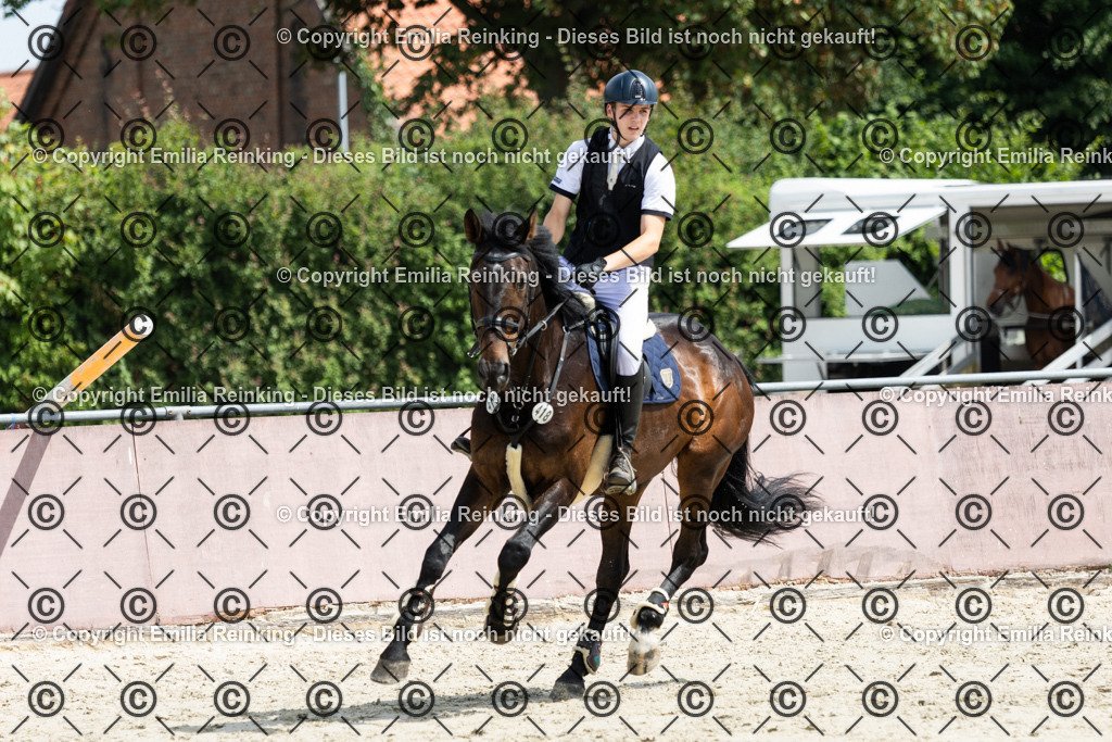 CL5A4080 | Emilia Reinking Fotografie - Realisiert mit Pictrs.com