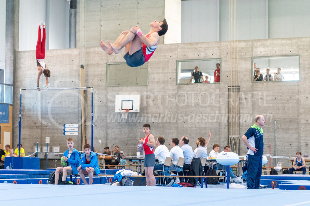 104. Zürcher Kunstturnertage Neftenbach - 14. May 2022 | 104. Zürcher Kunstturnertage Neftenbach
Turnhalle Ebni, Neftenbach
Programm 5 (P5)
Bild: Sportfotografie Markus Aeschimann | www.markus-aeschimann.ch - Realisiert mit Pictrs.com