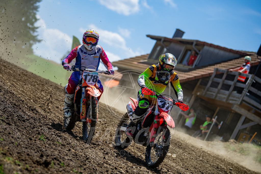 SE (205) | Paeschuphoto Shop - Wer nicht sucht der auch nicht findet.Ob Motocrossbilder oder von einem besuchtem Spiel, Hauptsache Action. - Realisiert mit Pictrs.com