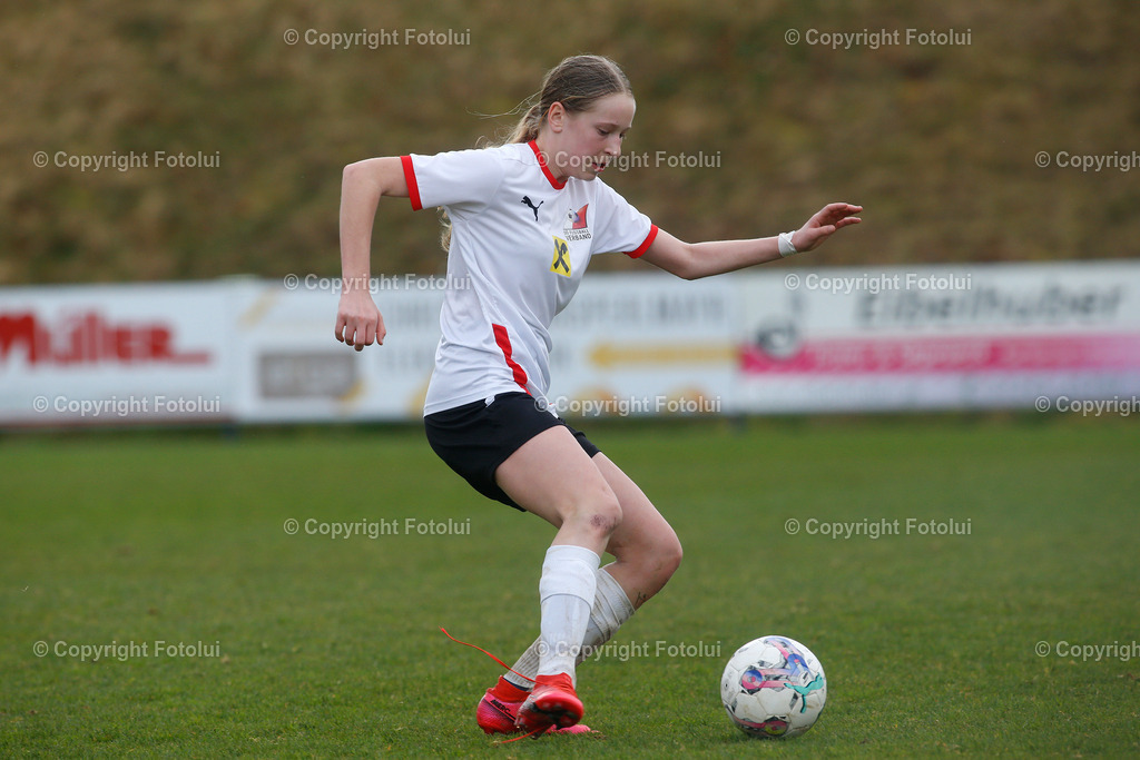 A_LUI_16032024_32 | OBEROESTERREICH (WEIß) UND KAERNTEN (ROT)