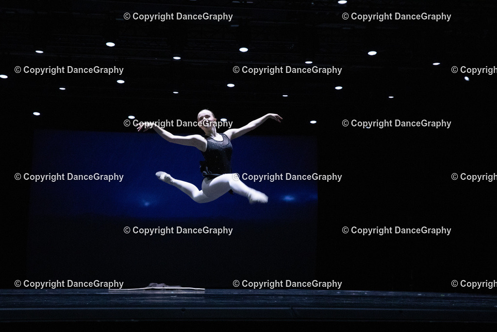 GPHY6820 | DanceGraphy - Realisiert mit Pictrs.com