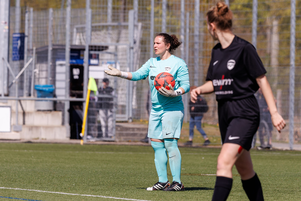 20260426-FCH-Hohenmemmingen_033 | Fotopresso – Sportfotografie in Heidenheim & Umgebung. Professionelle Sportfotografie für unvergessliche Momente. Dynamische Action-Shots, emotionale Szenen & hochwertige Bilder. - Realisiert mit Pictrs.com