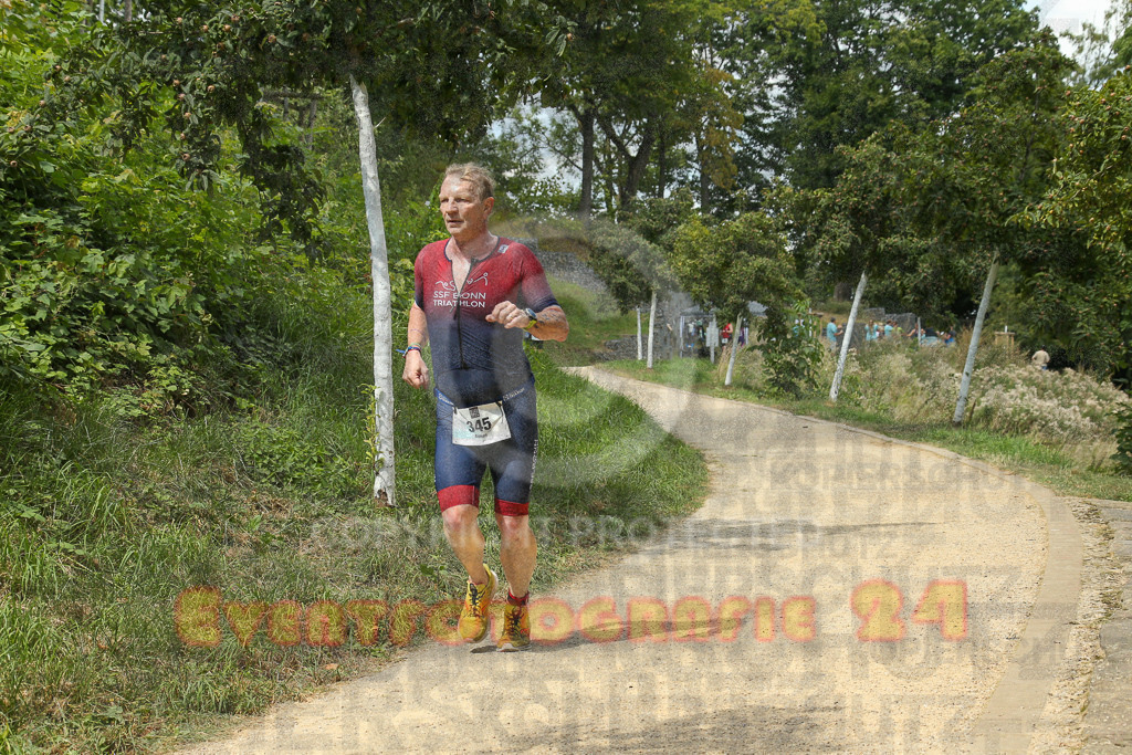 250824_1340_EX1_3216 | Sportfotografie im Rhein-Sieg Kreis, Köln, Bonn, NRW, Rheinland Pfalz, Hessen, etc. Unser Tätigkeitsfeld umfasst den Laufsport vom Volkslauf über den Marathon, Duathlon, Triathon bis zum Ultralauf wie Kölnpfad Ultra oder Schindertrail.