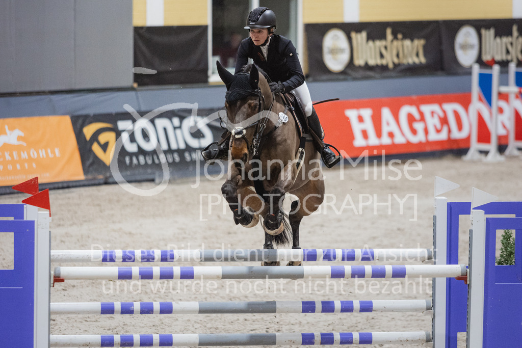 230211_Warstein_S1-StilSpr-342 | Deine schönsten Turniermomente als professionelle Fotos! Entdecke hochwertige Pferdesport-Fotografie im Online-Shop. Jetzt Fotos finden & bestellen!