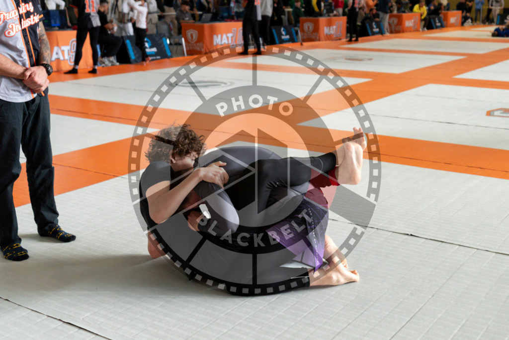 20240915PBB0185 | Athletes compete during the Grappling Industries’ grappling and Brazilian jiu-jitsu competition in Berlin, on September 15, 2024.