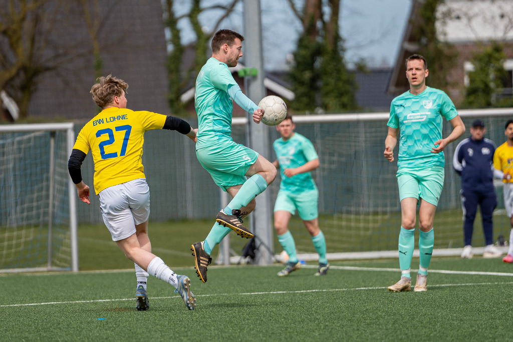 Fußball I Herren I Saison 2025-2026 I 1. Kreisklasse VEC I 18. Spieltag I BW Lohne III - SV Fortuna Einen I 23300-2 | jns.sportfotos - Realisiert mit Pictrs.com