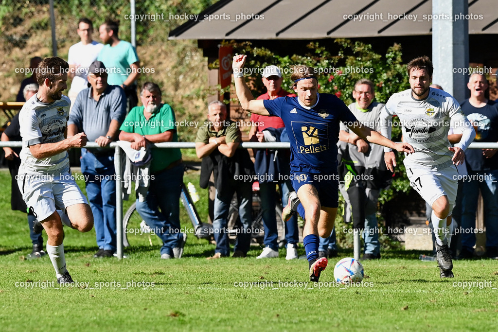 ATUS Velden vs. ASKÖ Köttmannsdorf 7.10.2023 | #3 Fabian Janschitz Köttmannsdorf, #10 Lukas Lausegger ATUS Velden, #17 Stephan Borovnik (K) Köttmannsdorf, ATUS Velden vs. ASKÖ Köttmannsdorf 7.10.2023, ATUS Velden vs. ASKÖ Köttmannsdorf am 07.10.2023 in Velden (Wald Arena Velden), Austria, (Photo by Bernd Stefan)