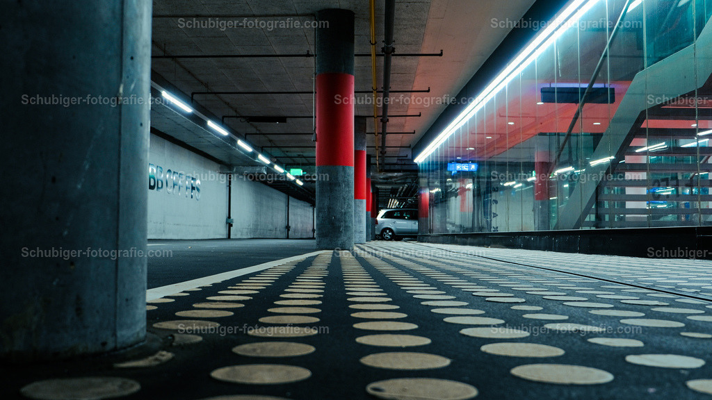 Tiefgarage in Aarau Bahnhof | Bahnhof Tiefgarage - Realisiert mit Pictrs.com