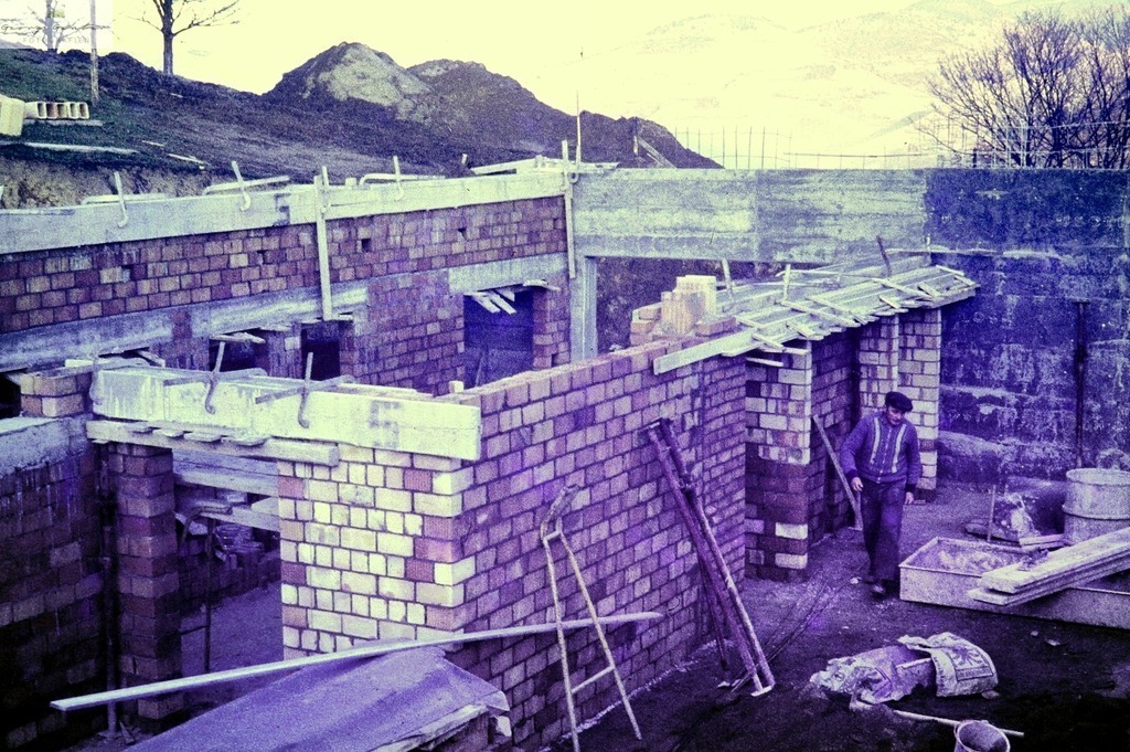 Neubau 3 | Fotoblog Schwarzwald, Foto Blog Wiesental, Pfaffenberg, Winterzauber, Zeller Bergland, Zell im Wiesental, Fotoblog Wiesental, Landschaftsfotos, Bilder Wiesental, Natur, Naturbilder, Fastnacht, Zeller Fastnacht, Zeller Fasnacht, Zeller Bergland, Belchen, - Realisiert mit Pictrs.com