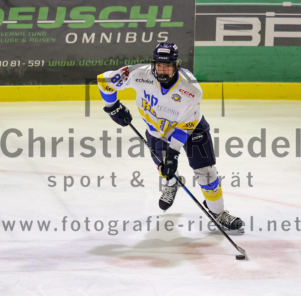 2026-01-09_054_TSV_Erding_gegen_Stuttgart_Rebels | Erding, Deutschland, 09.01.2026:Eishockey, Oberliga Süd 2025 / 2026, 35. Spieltag, TSV Erding gegen Stuttgart Rebels, Endergebnis: Jannik Dornberger (Stuttgart Rebels, #86)Foto: Christian Riedel / fotografie-riedel.net
