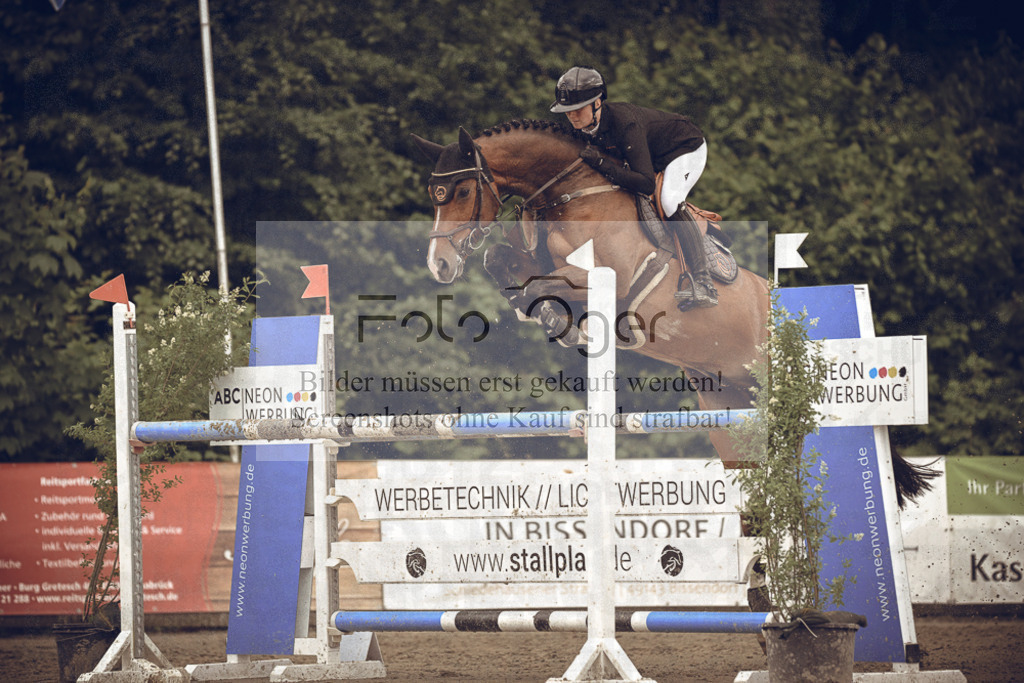 20240530-DOS_4528 | Entdecke hochwertige Reitturnierfotos von Foto Oger. Professionell, emotional und authentisch – jetzt Lieblingsmomente im Shop bestellen.Deutschlandweite Turnierfotografie. - Realisiert mit Pictrs.com