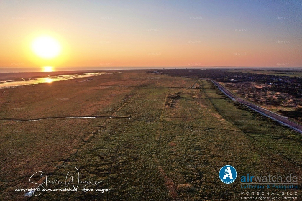 St.Peter-Ording - Boehl | Entdecken Sie atemberaubende Luftbilder und Fotografien auf airwatch.de - Tauchen Sie ein in eine Welt voller faszinierender Aufnahmen aus der Vogelperspektive.