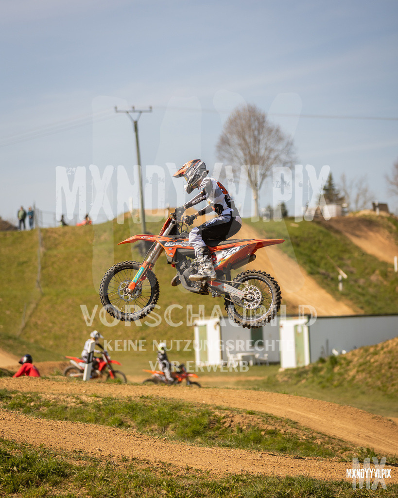 866A3715 | mxndyyvipix