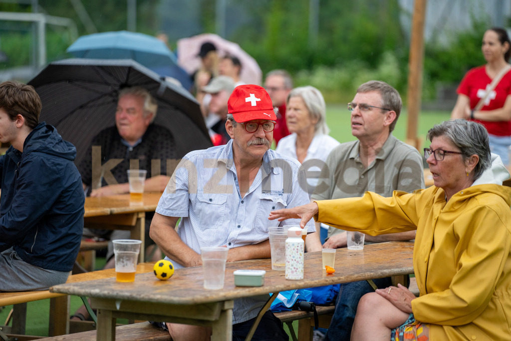 90_Public Viewing Reinach - Achtelfinale Schweiz -Italien EM 2024_kunzmedia.ch | OnlineShop für Bilder kunzmedia.ch