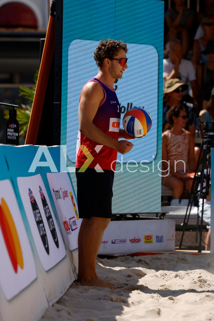 Obi BeachTour 2026 - Basel | BASEL, SWITZERLAND - JULY 18: YVES HAUSSENER (SUI) during the Obi BeachTour 2026 match between HAGENBUCH / HAUSSENER (SUI) and LEITNER / KINDL (AUT) at Barfüsserplatz on July 18, 2026 in Basel, Switzerland. - Realisiert mit Pictrs.com