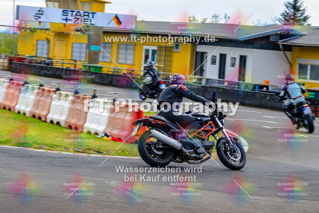 _OTO3201 | Hier findet Ihr Bilder von Touristenfahrten auf der Nürburgring Nordschleife oder von anderen Veranstaltungen die ich besucht habe. Viel Spass beim Durch Schauen 