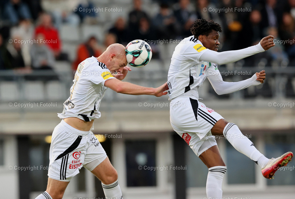 A_LUI_18102025_0010 | SPORT FUSSBALL ADMIRAL BUNDESLIGA RZ PELLETS WAC-SV OBERBANK RIED 18.10.25 IM BILD: NICOLAS WIMMER UND CHIBBUIKE NWAIWU (BEIDE WAC) U FOTO:FOTOLUI/MW