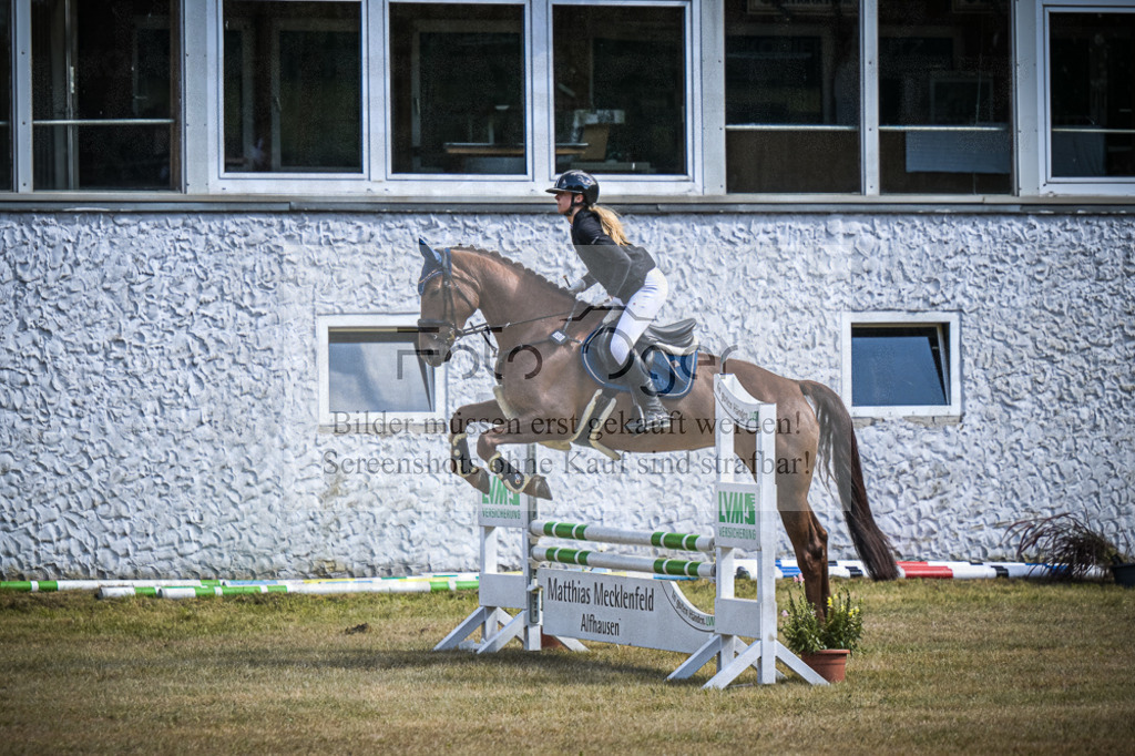 DOS_0864 | Entdecke hochwertige Reitturnierfotos von Foto Oger. Professionell, emotional und authentisch – jetzt Lieblingsmomente im Shop bestellen.Deutschlandweite Turnierfotografie. - Realisiert mit Pictrs.com