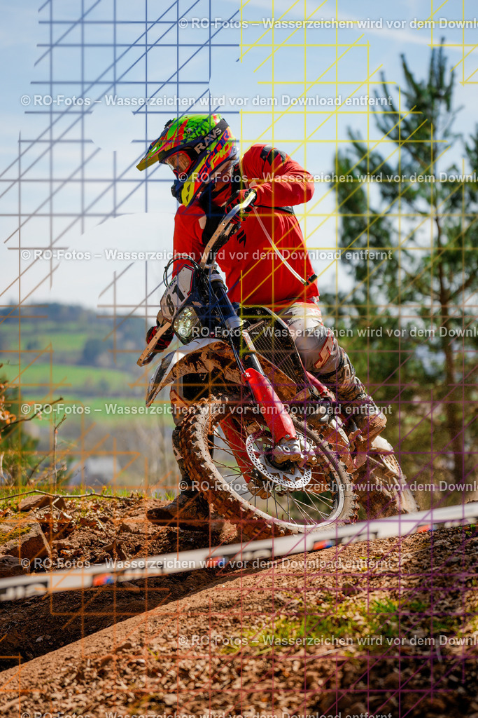2 Lauf Mernes-1032 | Sportfotografie von RO-Fotos: Motorsport, Motocross, Enduro, Laufveranstaltungen und Triathlon. Professionelle Fotos von Sportlern und Events. - Realisiert mit Pictrs.com