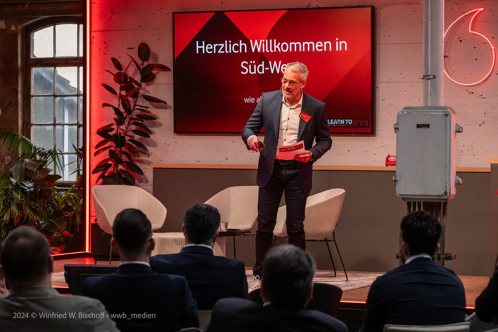 wwb_2057 | <Fotografie> <Video> <Film> <Winfried Bischoff> - Realisiert mit Pictrs.com