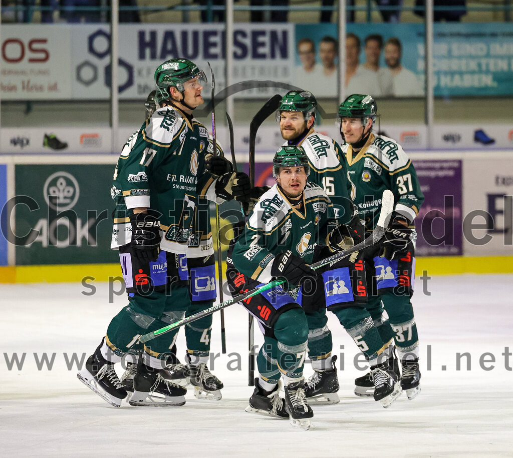 2026-02-08_047_TSV_Erding_gegen_ECDC_Memmingen_Indians | Erding, Deutschland, 08.02.2026:Eishockey, Oberliga Süd 2025 / 2026, 45. Spieltag, TSV Erding gegen ECDC Memmingen Indians, Endergebnis: Foto: Christian Riedel / fotografie-riedel.net