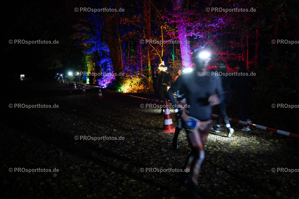 Halloween Run 2025 in Koeln, 31.10.2025 | Impressionen vom Halloween Run 2025 am 31.10.2025 in Koeln (Forstbotanischer Garten Rodenkirchen). Foto: Axel Kohring/Beautiful Sports