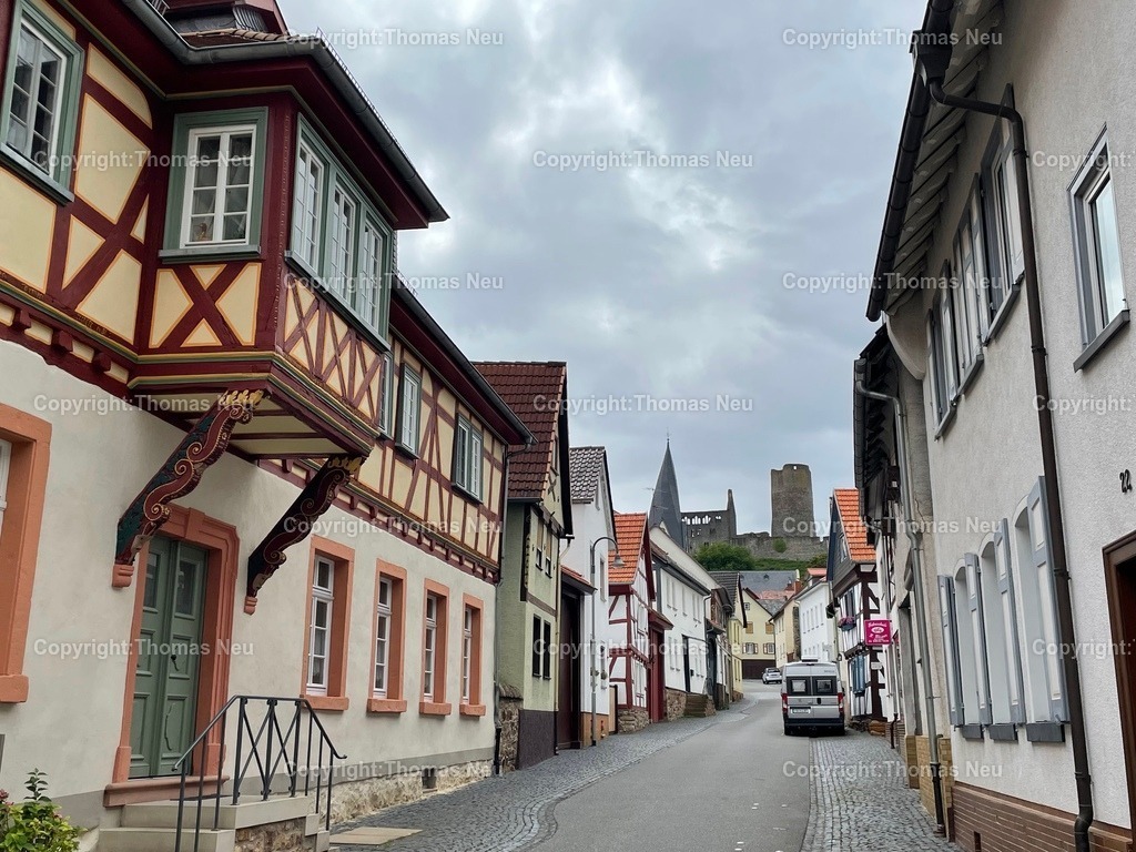 19C35D5C-1800-4005-B947-B282D670AB85 | Hochwertige Fotografien aus Bensheim, der hessischen Bergstraße und dem Odenwald. Stadtansichten, Landschaften und historische Motive von Fotograf Thomas Neu- als Datei und Print erhältlich