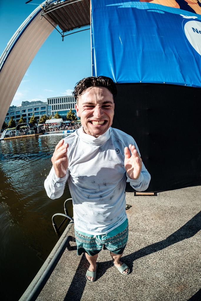 Kieler WOCHE Tow In Windsurf - @danielpankoke dpmedia (9 von 158) | dp-photography - Realisiert mit Pictrs.com