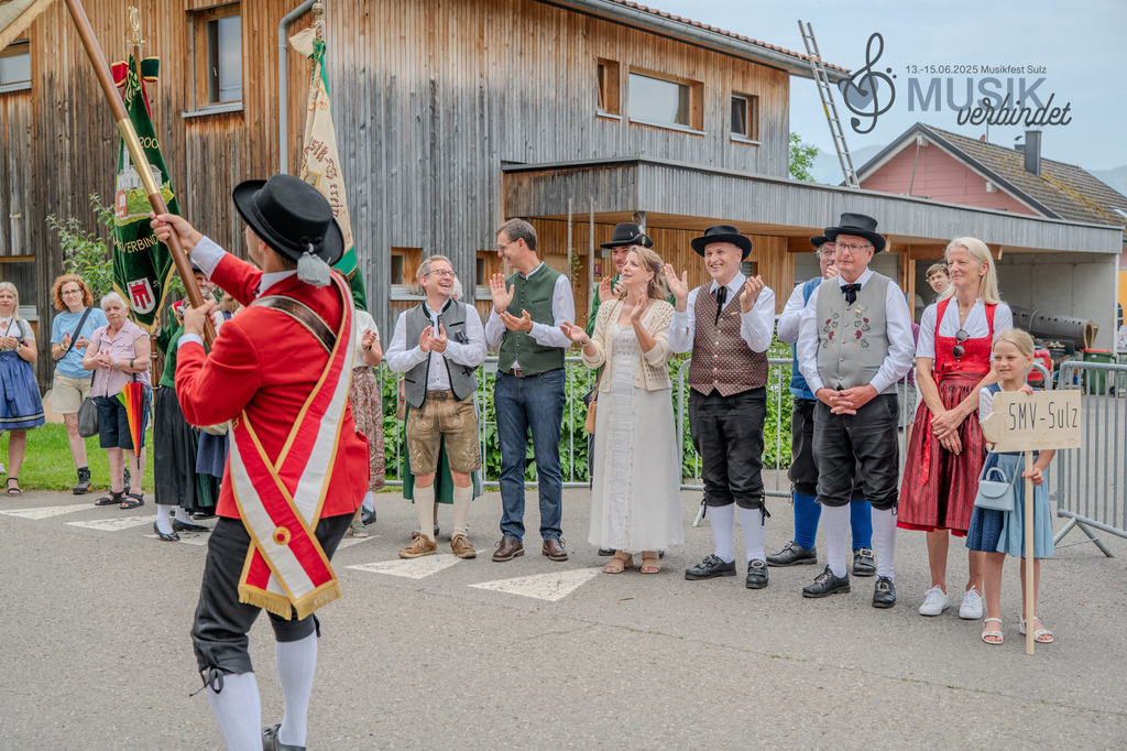 DSC_5777 | "Fussifoto.com – Ihr Ansprechpartner für hochwertige Fotografie! Entdecken Sie kreative Bilder und professionelle Dienstleistungen. Kontaktieren Sie uns für Ihre Projekte!"