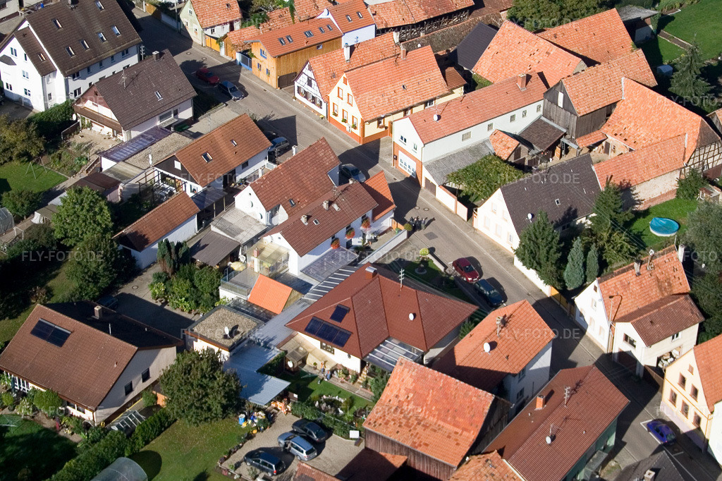 Luftbild: Brehmstr im Ortsteil Minderslachen in Kandel im Bundesland Rheinland-Pfalz in Deutschland. Foto: IMG_4241.jpg vom 08.10.2006 durch Werner Riehm/FLY-FOTO.de