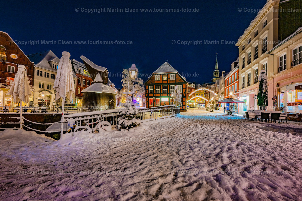 Stade Fischmarkt Altstadt Winter Schnee_ELS_2458030126 | Fotos aus den Touristenorten aus Norddeutschland. - Realisiert mit Pictrs.com