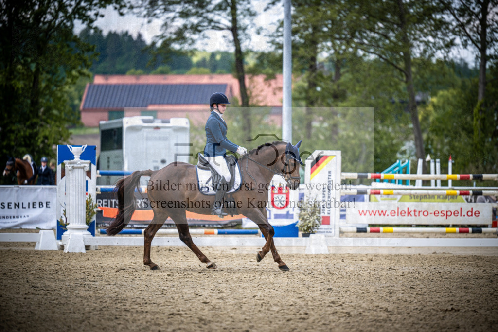 DOS_3140 | Reitturnier Venne - Realisiert mit Pictrs.com