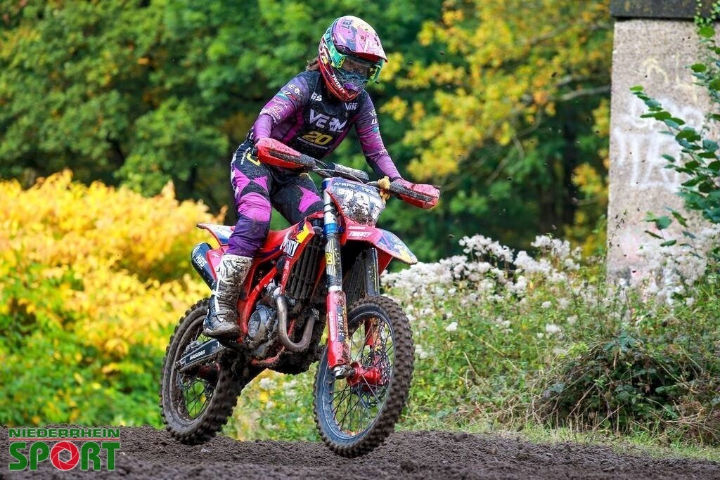 OpenTrack2024_Sonntag_Experten_141 | Bildergalerie von Sport-Ereignissen aber auch von weiteren spannenden Dingen - nicht nur vom Niederrhein. In Anlehnung an den bekannten Spruch von Hanns Dieter Hüsch heißt das Motto: "Niederrhein ist überall".  - Realisiert mit Pictrs.com