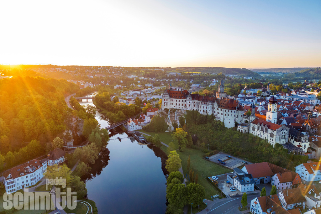 PS-Sigmaringen-2026-02 | Entdecke die größte Bildgalerie der Region mit Fotografien aus dem Allgäu, der Bodenseeregion, Oberschwaben, dem Donautal und der Schwäbischen Alb. Landschaften, Luftaufnahmen und Reisefotografie als Wandbild und Fotokunst. - Realisiert mit Pictrs.com