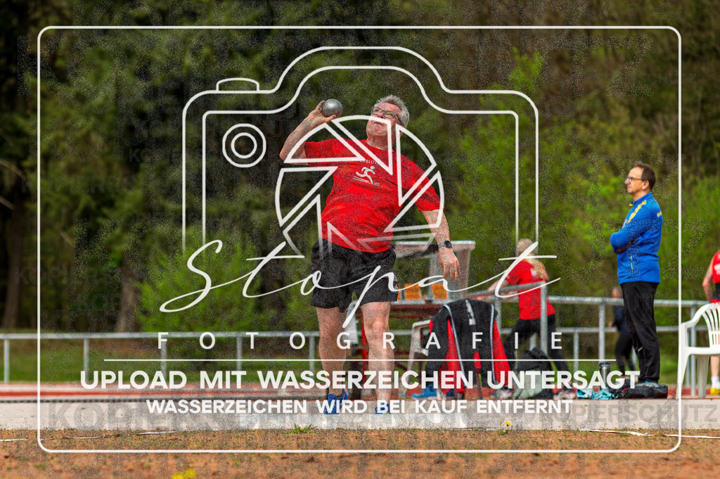 KMHK-1105 | Kreismeisterschaften Leichtathletik-Wurf Heidekreis 2026 im Boehmewaldstadion, Soltau (Simon Paul Stopat) - Realisiert mit Pictrs.com