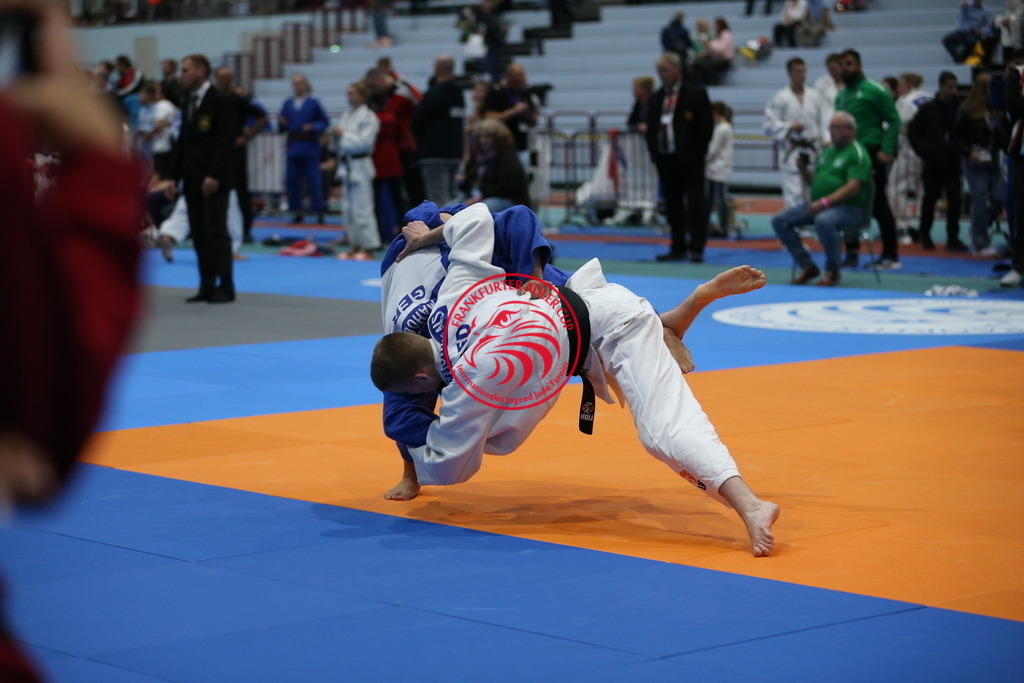 AT3Y2355 | Fotos vom Adler Cup - Pictures from Adler Cup

Hier findet Ihr alle Eindrücke und großen Momente der Adler Cup Wochenenden. Here you will find all impressions and great moments of the Adler Cup weekends. - Realisiert mit Pictrs.com