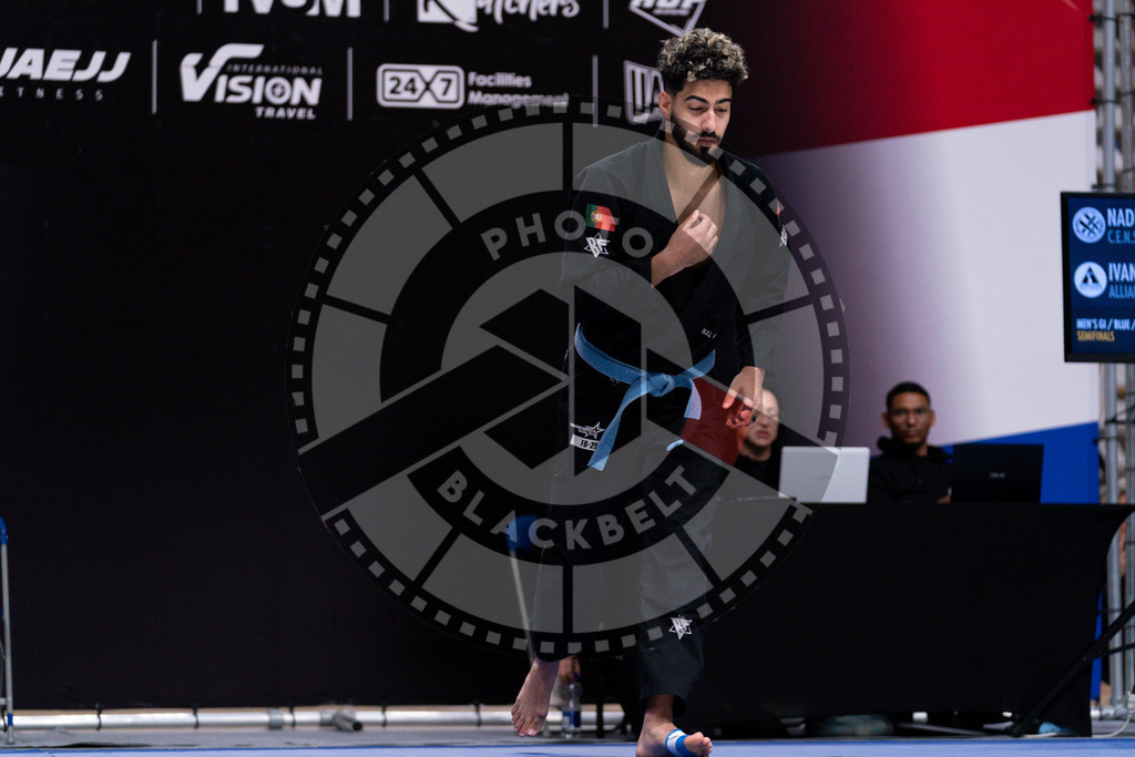 20241013PBB1826 | Athletes compete during the AJP Tour Europe Continental Jiu-Jitsu Amateurs & Masters Championship on October 13, 2024 in Almere near Amsterdam, Netherlands. © Chiara Dazi / photoblackbelt