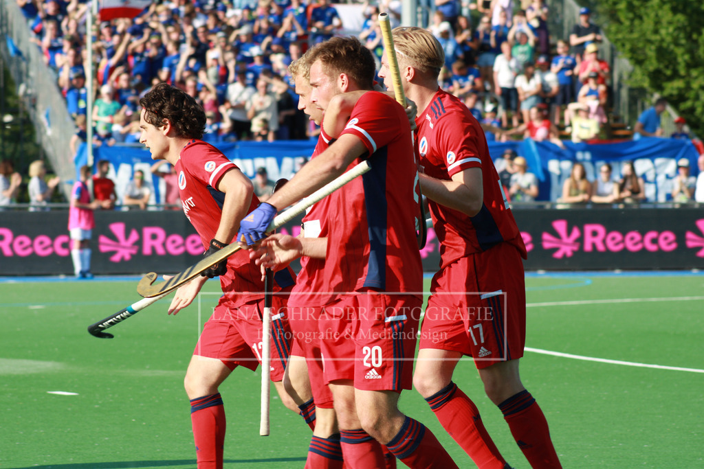 DM 23 Herren HF Mannheimer HC - UHC Hamburg 03.06.23-105 | lanaschraderfotografie - Realisiert mit Pictrs.com