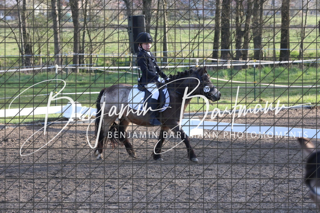 AZ2A2473 | Benjamin Bartmann Photomoments