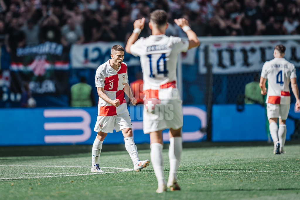 Fußball | Herren | UEFA-Fußball-Europameisterschaft 2024 | Gruppe B | Kroatien vs. Albanien | 19.06.2024 | Andrej Kramaric (#9, Kroatien) jubelt nach seinem Tor