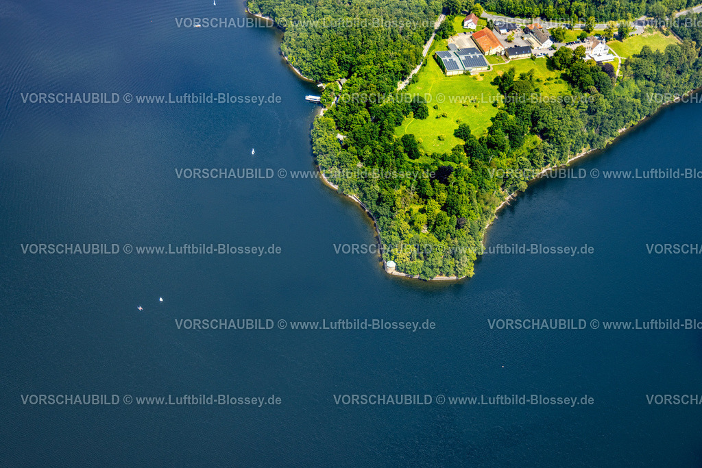 Moehnesee240707362 | Luftbild, LinkTurm an der Landzunge bei Hotel Haus Delecke, bewaldeter Uferbereich Möhnesee, Delecke, Möhnesee, Sauerland, Nordrhein-Westfalen, Deutschland