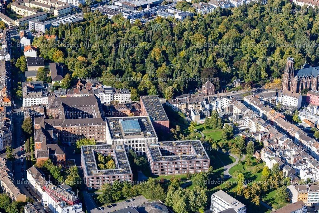 Lufbilder Aachen-6122 | Gerichts- Gebäudekomplex - Landgericht und Justizzentrum an der Adalbertsteinweg in Aachen im Bundesland Nordrhein-Westfalen, Deutschland. - Realisiert mit Pictrs.com
