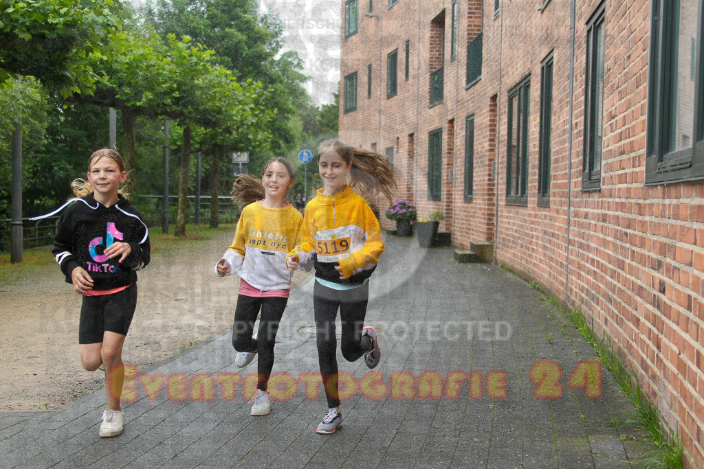 240622_1056_EV4_1070 | Sportfotografie im Rhein-Sieg Kreis, Köln, Bonn, NRW, Rheinland Pfalz, Hessen, etc. Unser Tätigkeitsfeld umfasst den Laufsport vom Volkslauf über den Marathon, Duathlon, Triathon bis zum Ultralauf wie Kölnpfad Ultra oder Schindertrail.