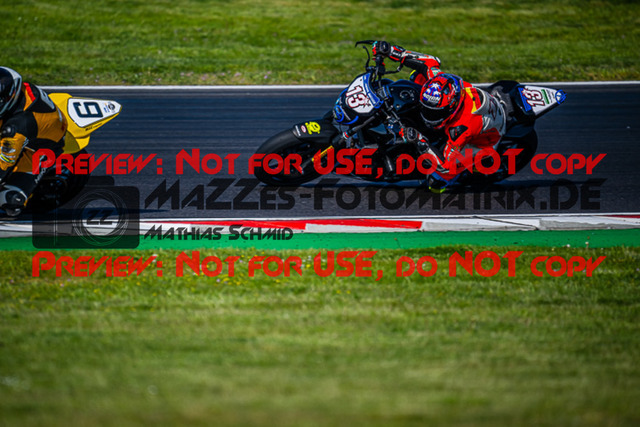 MaZZes_FotoMatrix_220506_95955 | Fotograf Mathias Schmid
Sportfotograf,
Eventfotograf,
Hochzeitsfotograf,
Portraitfotograf