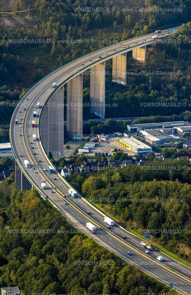Siegen230913022 | Luftbild, Autobahnbrücke Siegtalbrücke der Autobahn A45 Sauerlandlinie, geplanter Ersatzneubau 2027, Blick auf Siegen, Niederschelden, Siegen, Sauerland, Nordrhein-Westfalen, Deutschland