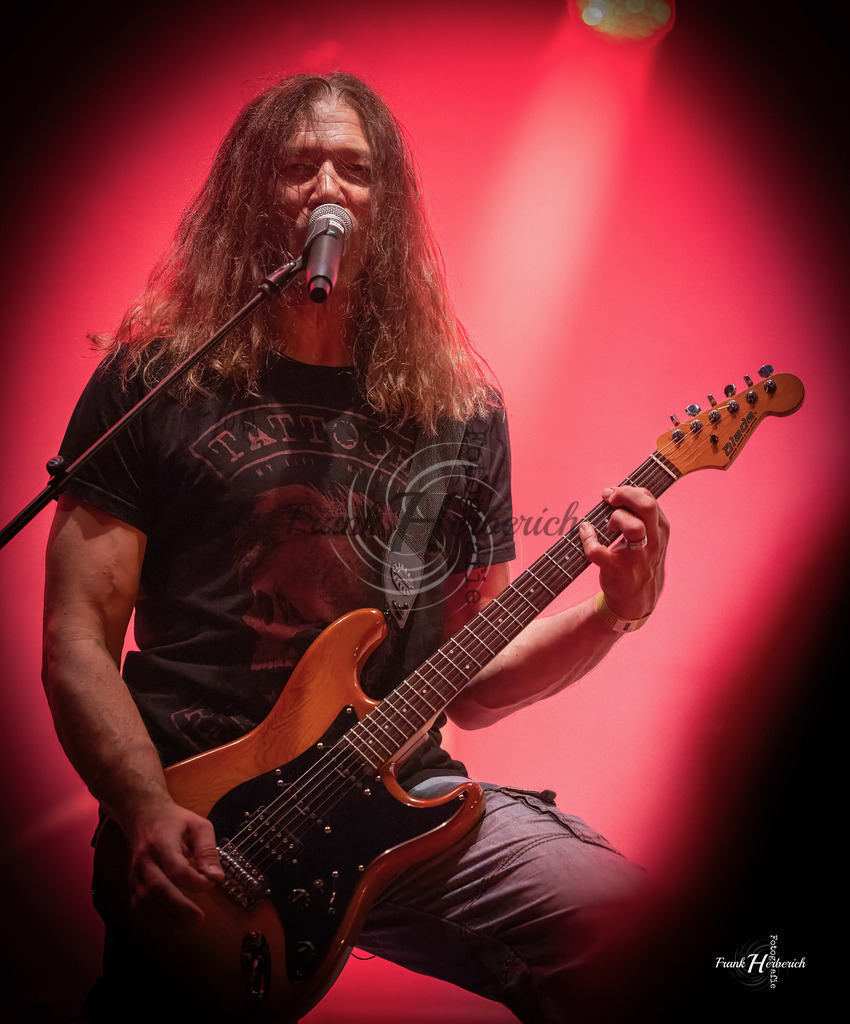 Justice 12.07.2025 Burg Wertheim | Frank Herberich Fotografie, Frank Herberich, Fotografie, Hochzeit, Portrait, St. Peter Ording, Ording, Westerhever, Nordsee, Frank Fotografie, Hardheim,  Odenwald,Walldürn, Band,Eventfotografie - Realisiert mit Pictrs.com