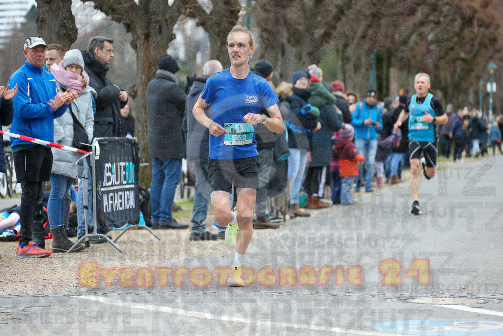 231231_1148_EX1_4083 | Sportfotografie im Rhein-Sieg Kreis, Köln, Bonn, NRW, Rheinland Pfalz, Hessen, etc. Unser Tätigkeitsfeld umfasst den Laufsport vom Volkslauf über den Marathon, Duathlon, Triathon bis zum Ultralauf wie Kölnpfad Ultra oder Schindertrail.