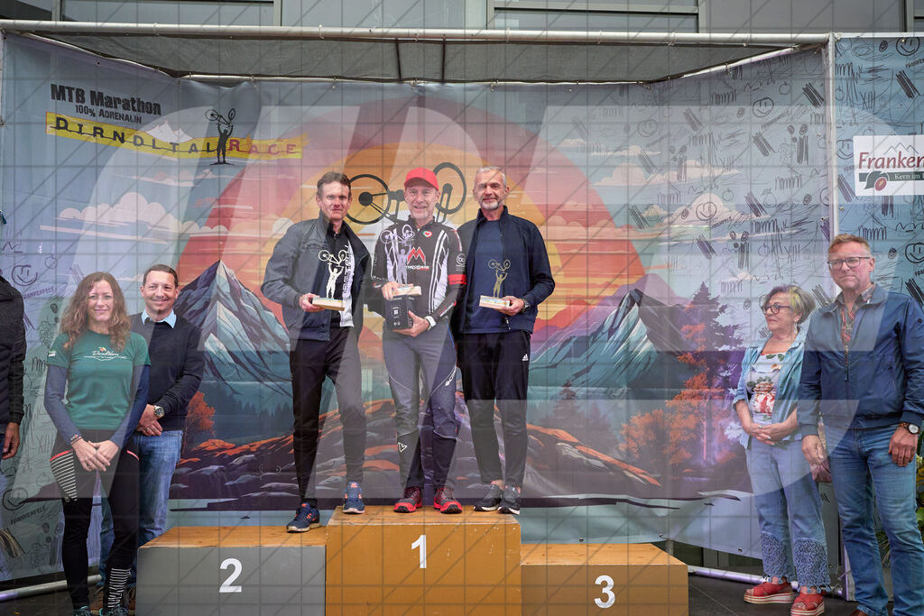 Betriebszentrum Laubenbachmühle, Frankenfels, Österreich - 13. September 2025: Dirndltal Race - Fun und Trophy Race - SiegerehrungFotograf: Martin Bihounek / martinbihounek.com | 13. September 2025 Betriebszentrum Laubenbachmühle, Frankenfels, Österreich : Dirndltal Race - Fun und Trophy Race - Siegerehrung •••••Photo by: Martin Bihounek / martinbihounek.comInsta: @martinbihounekcom